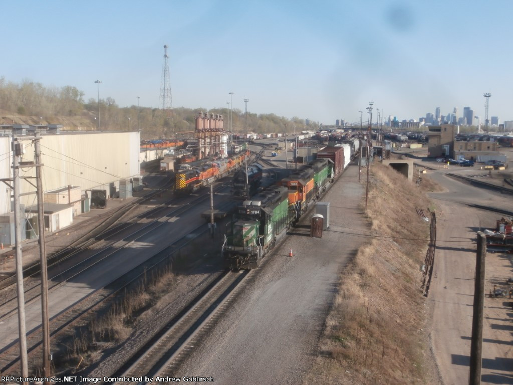 RDG 2100, BNSF Hump Power, PRLX, CREX Engines